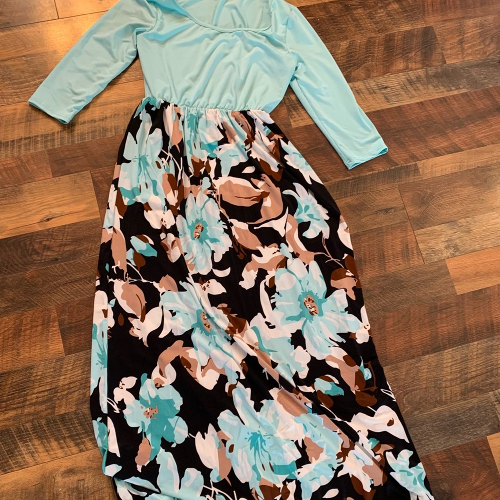 Women’s long dress